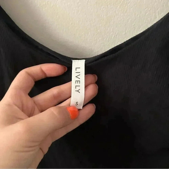 NWT LIVELY NORDSTROM The Ribbed Long-Sleeve Bodysuit S - Picture 5 of 6